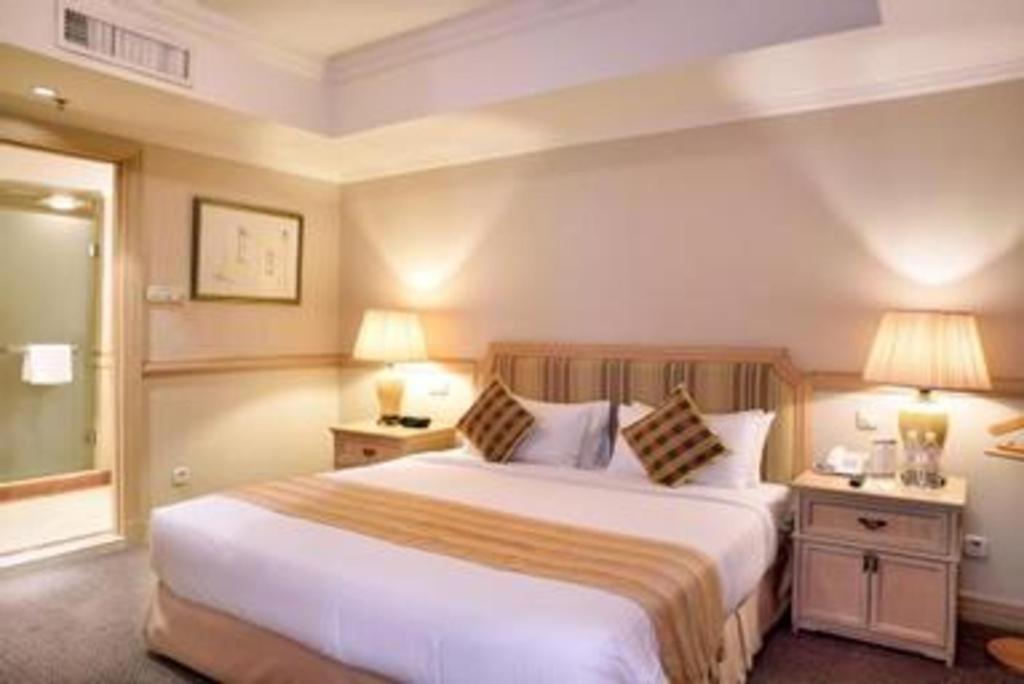 Hotel Royal Penang Τζωρτζ Τάουν Εξωτερικό φωτογραφία