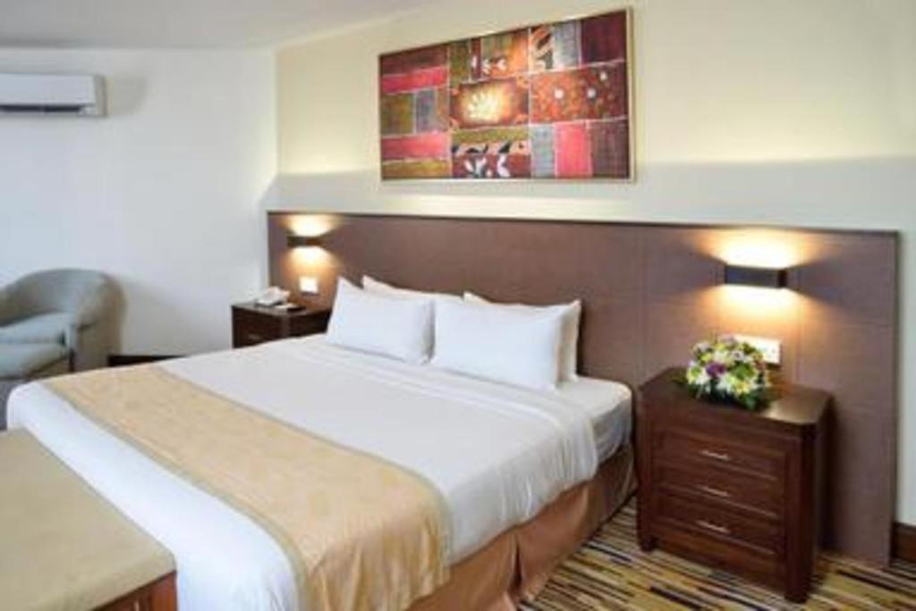 Hotel Royal Penang Τζωρτζ Τάουν Εξωτερικό φωτογραφία