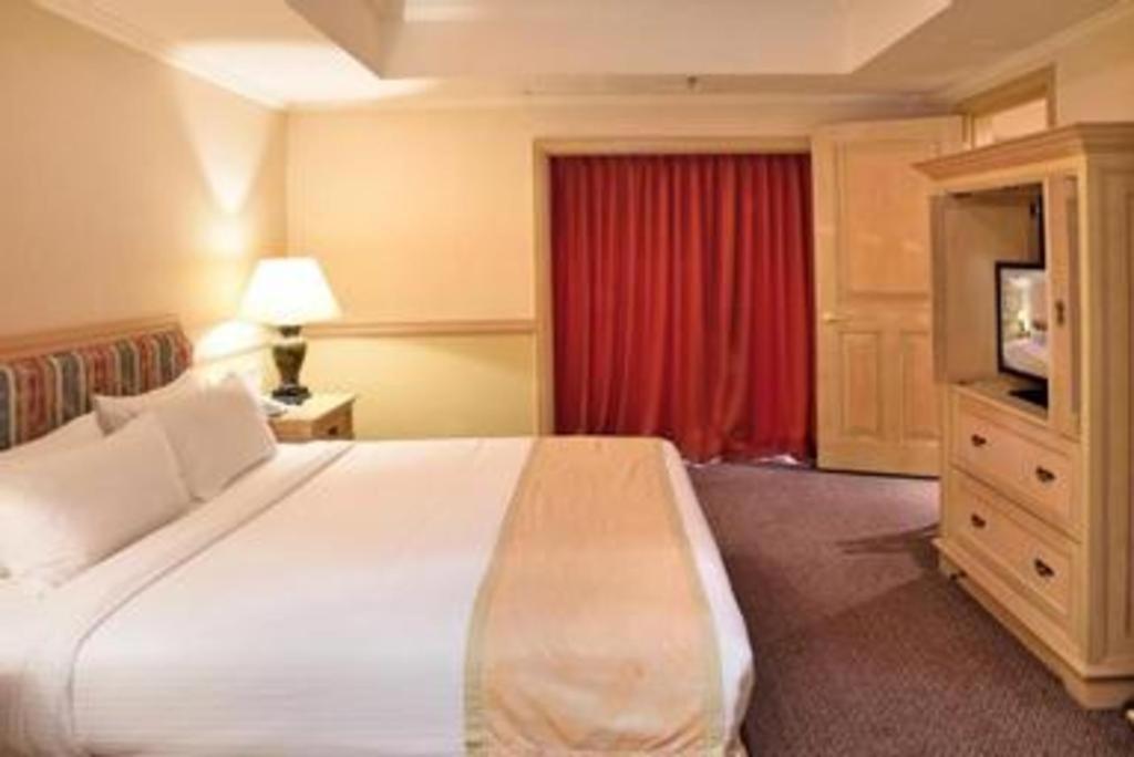 Hotel Royal Penang Τζωρτζ Τάουν Εξωτερικό φωτογραφία