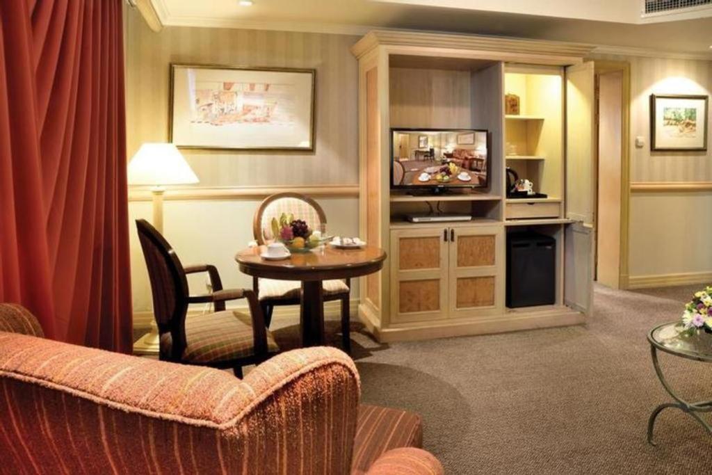 Hotel Royal Penang Τζωρτζ Τάουν Εξωτερικό φωτογραφία