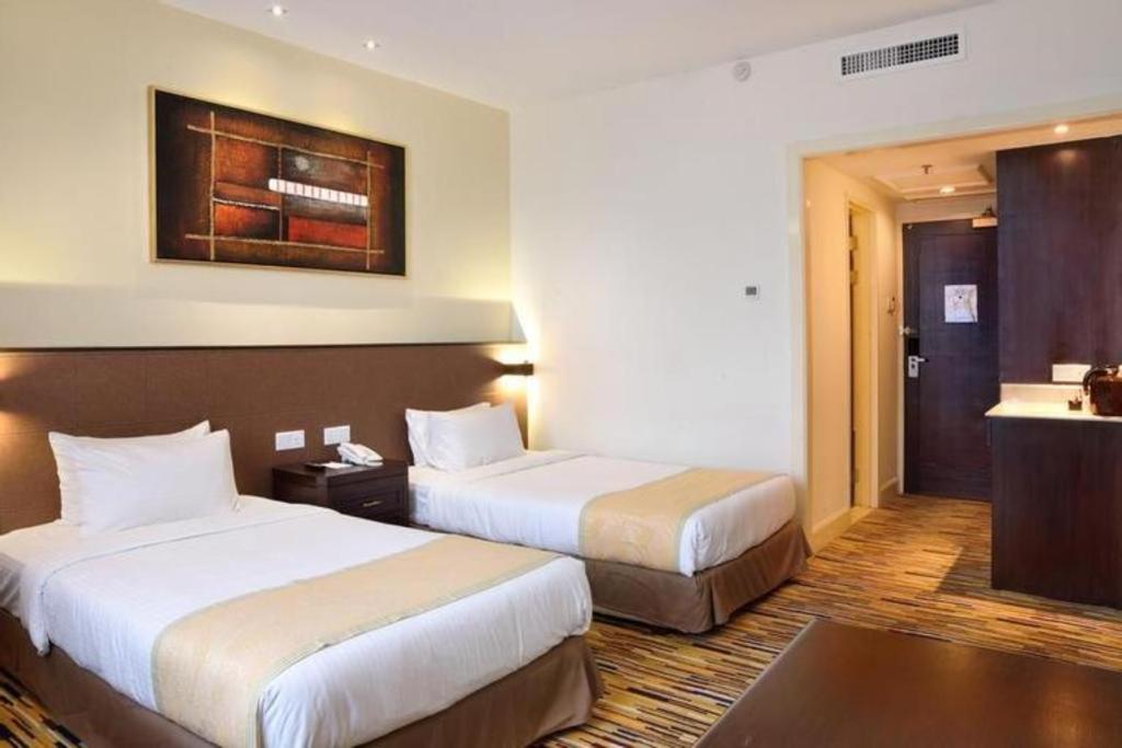 Hotel Royal Penang Τζωρτζ Τάουν Εξωτερικό φωτογραφία