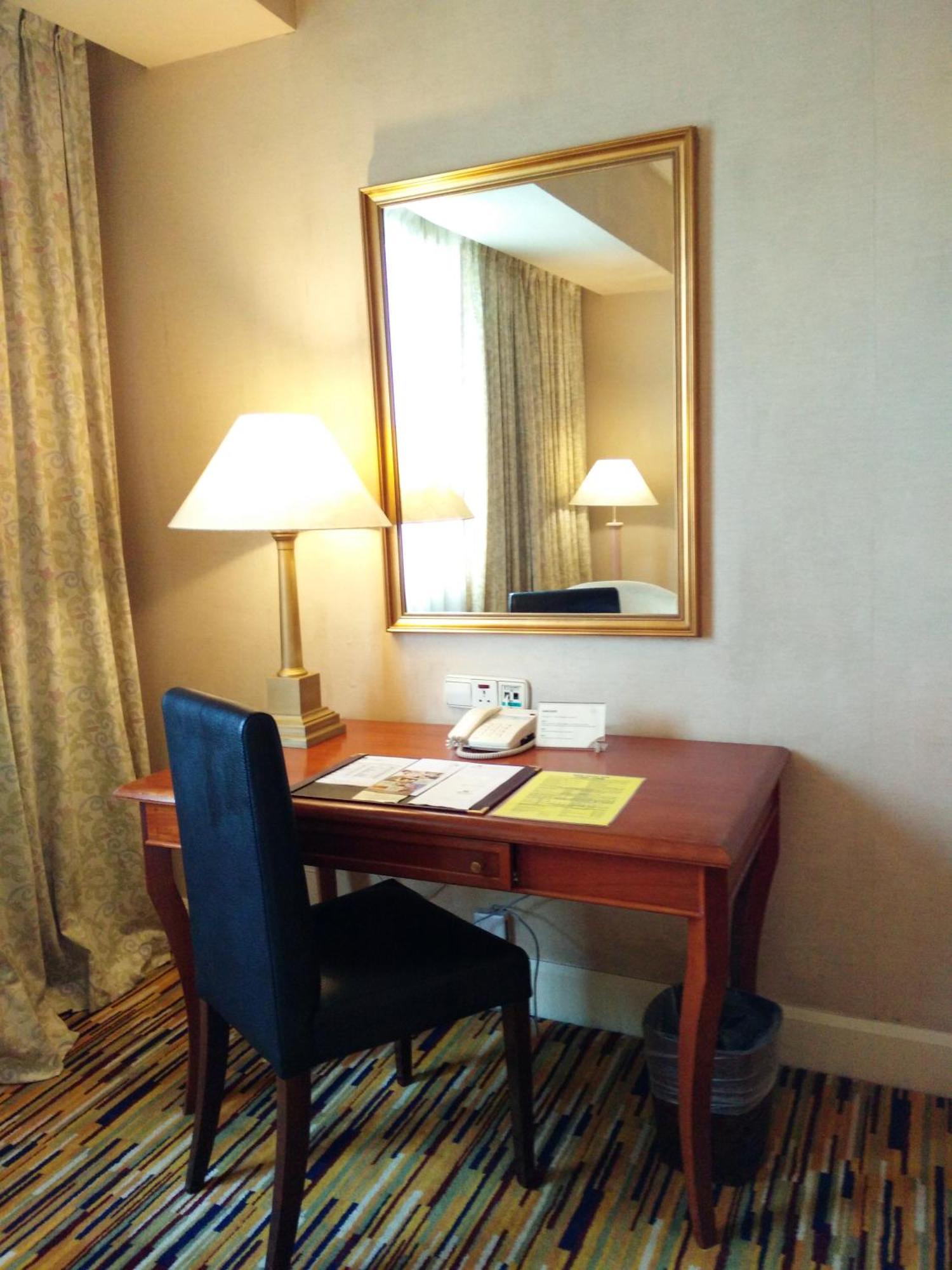 Hotel Royal Penang Τζωρτζ Τάουν Εξωτερικό φωτογραφία